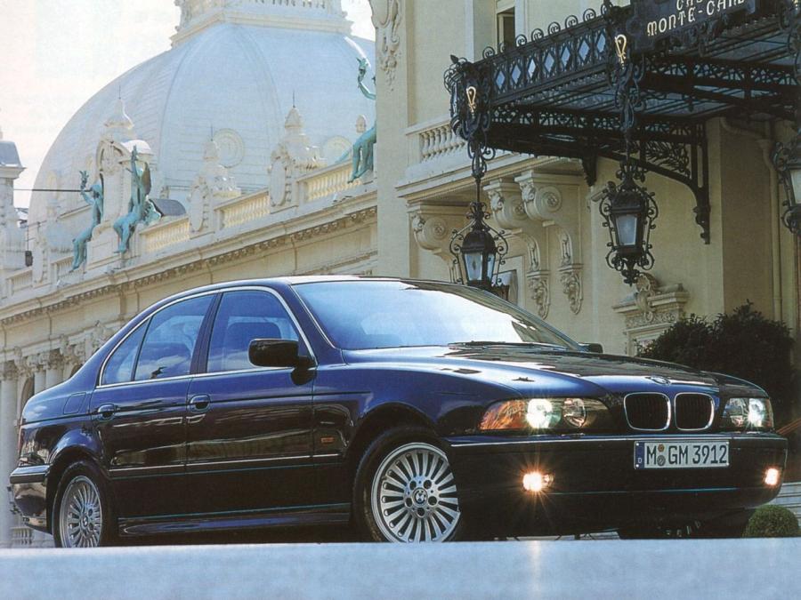  BMW 5-Series Sedan 1995 года  (фото 21 из 26)